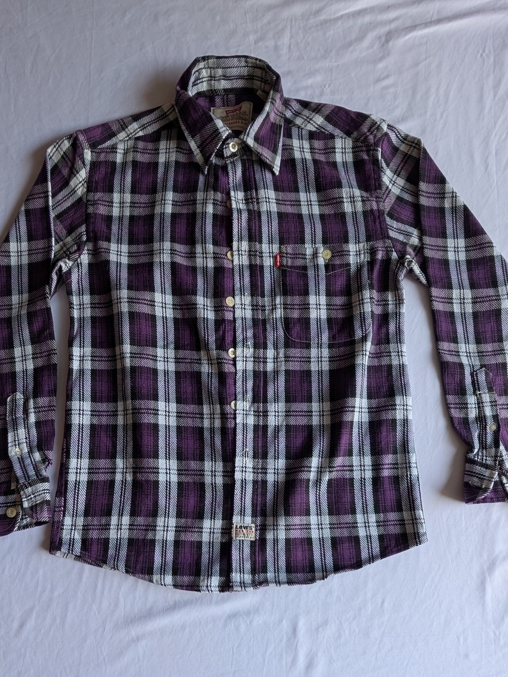 Vintage 1995 Levi's Heavy Purple Plaid Button-Up Shirt